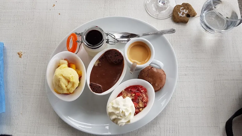Café Gourmand